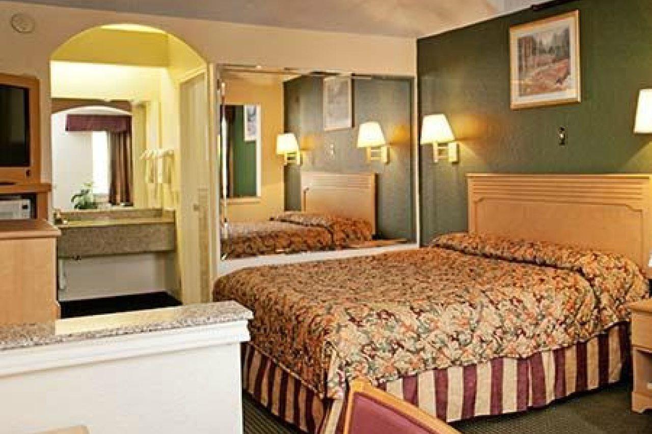 Crystal Inn 249 North Louetta Kültér fotó